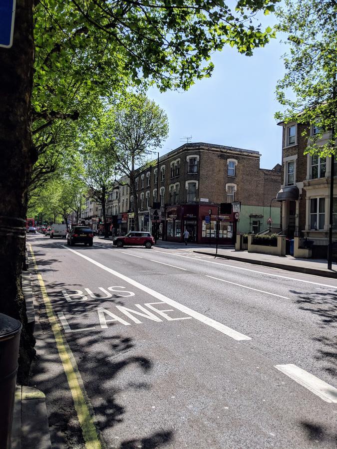 Oyo Lifestyle Golden Strand London Exterior foto